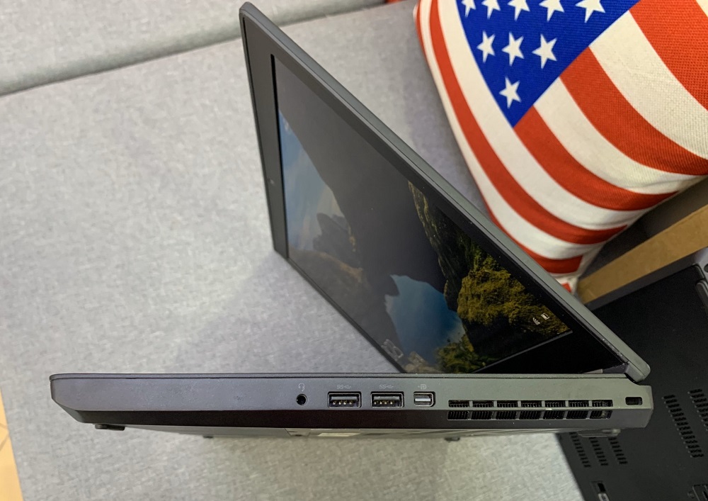 LENOVO THINKPAD P50 - 4K ĐẸP NHƯ MỚI